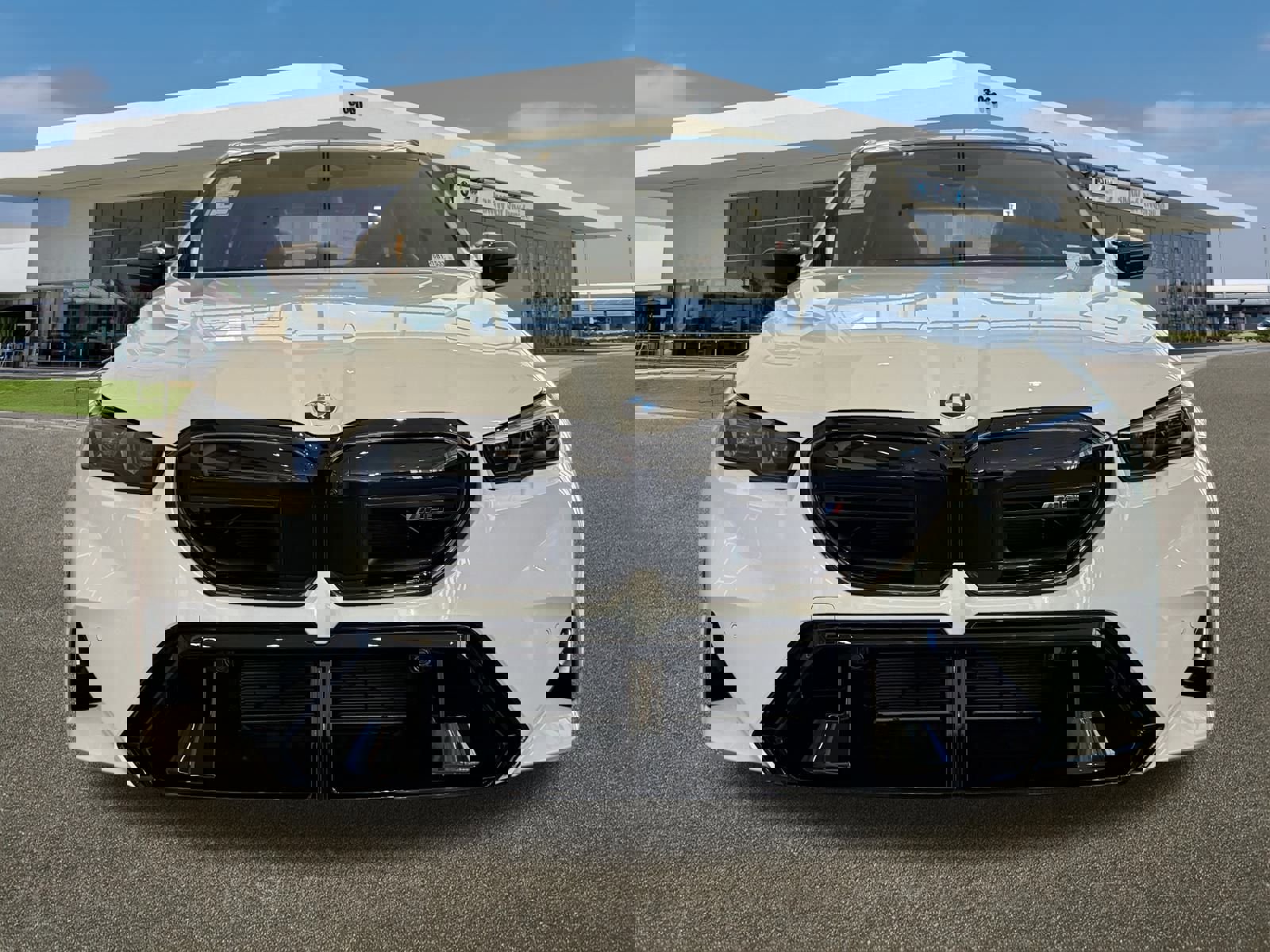 New 2026 BMW M5 Touring image 3