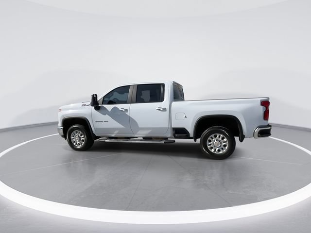 Used 2025 Chevrolet Silverado 2500 LT AWD/4WD image 5
