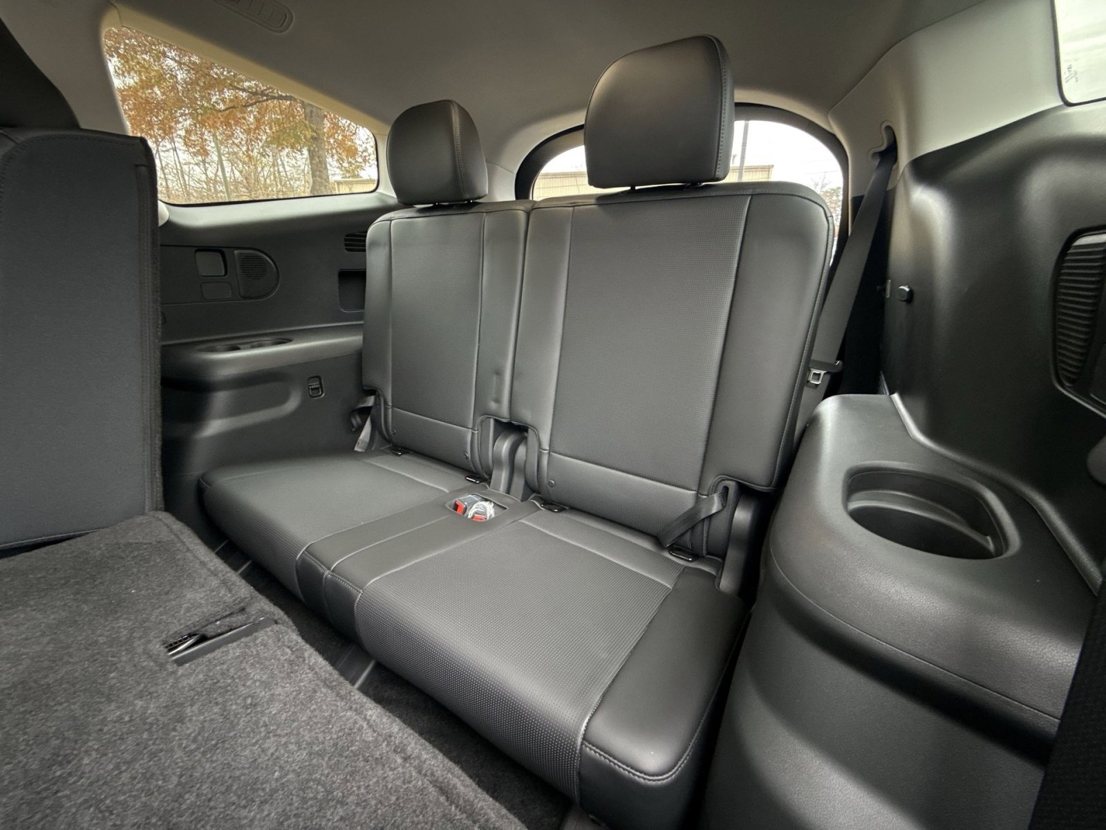 New 2026 Hyundai Ioniq 9 SEL image 25