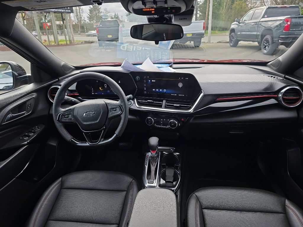 Certified 2025 Chevrolet Trax RS w/ Sunroof Package image 20