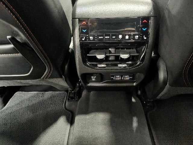 Used 2023 Jeep Grand Cherokee L Summit image 16