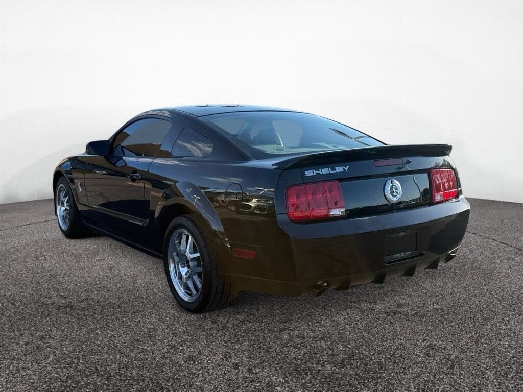 Used 2007 Ford Mustang Shelby GT500 RWD image 3
