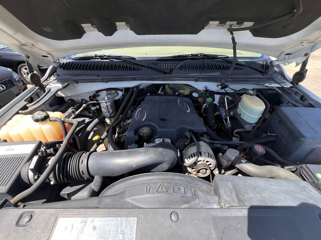 Used 2002 Chevrolet Silverado 2500 LS w/ Electrical Convenience Pkg image 32