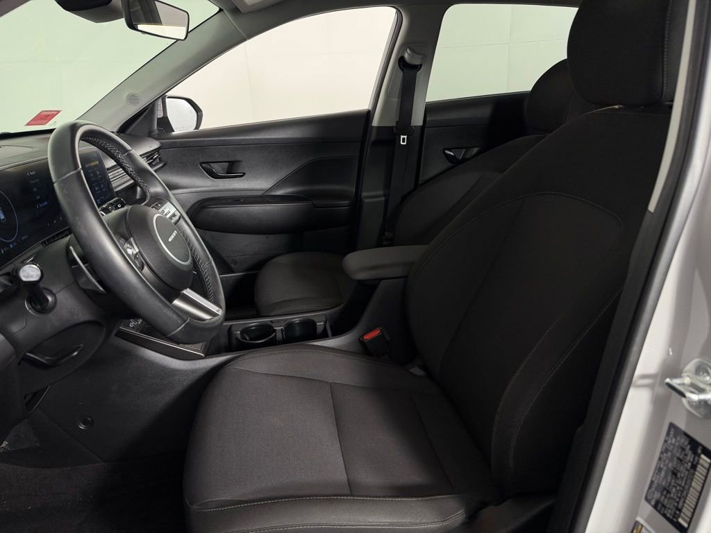 Used 2024 Hyundai Kona SEL image 22