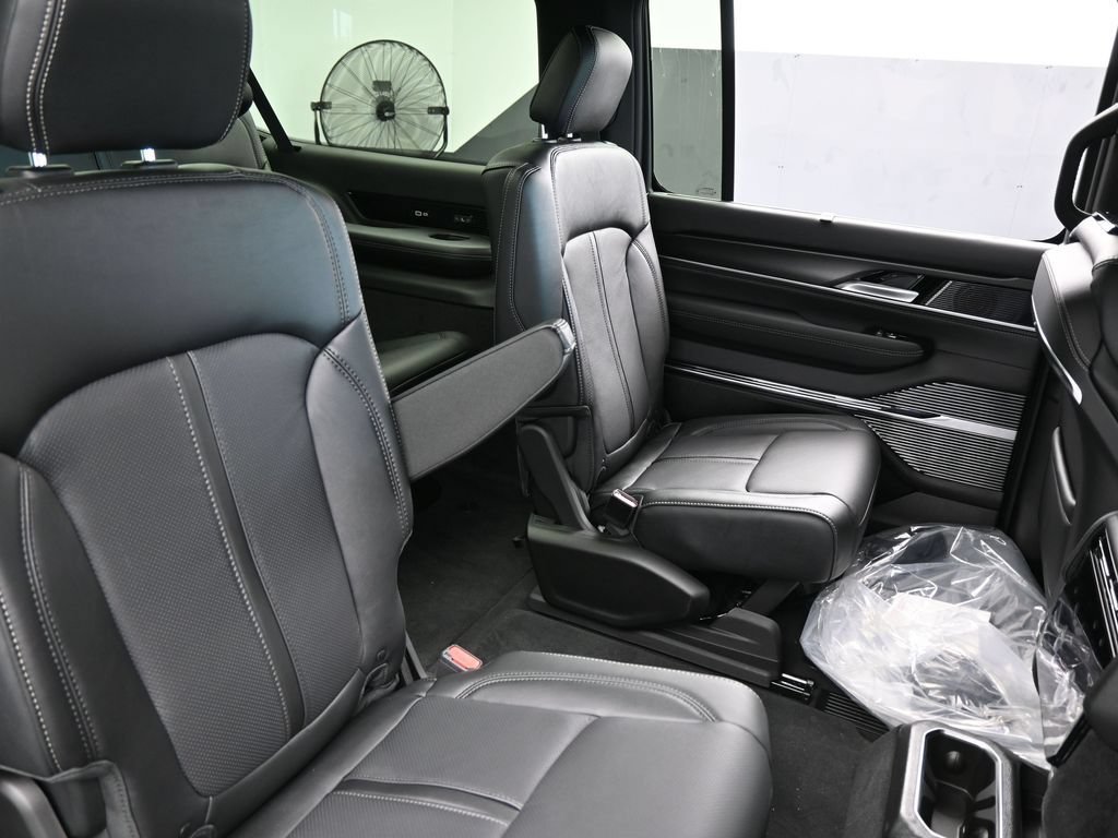 New 2026 Jeep Grand Wagoneer L Summit AWD/4WD image 45