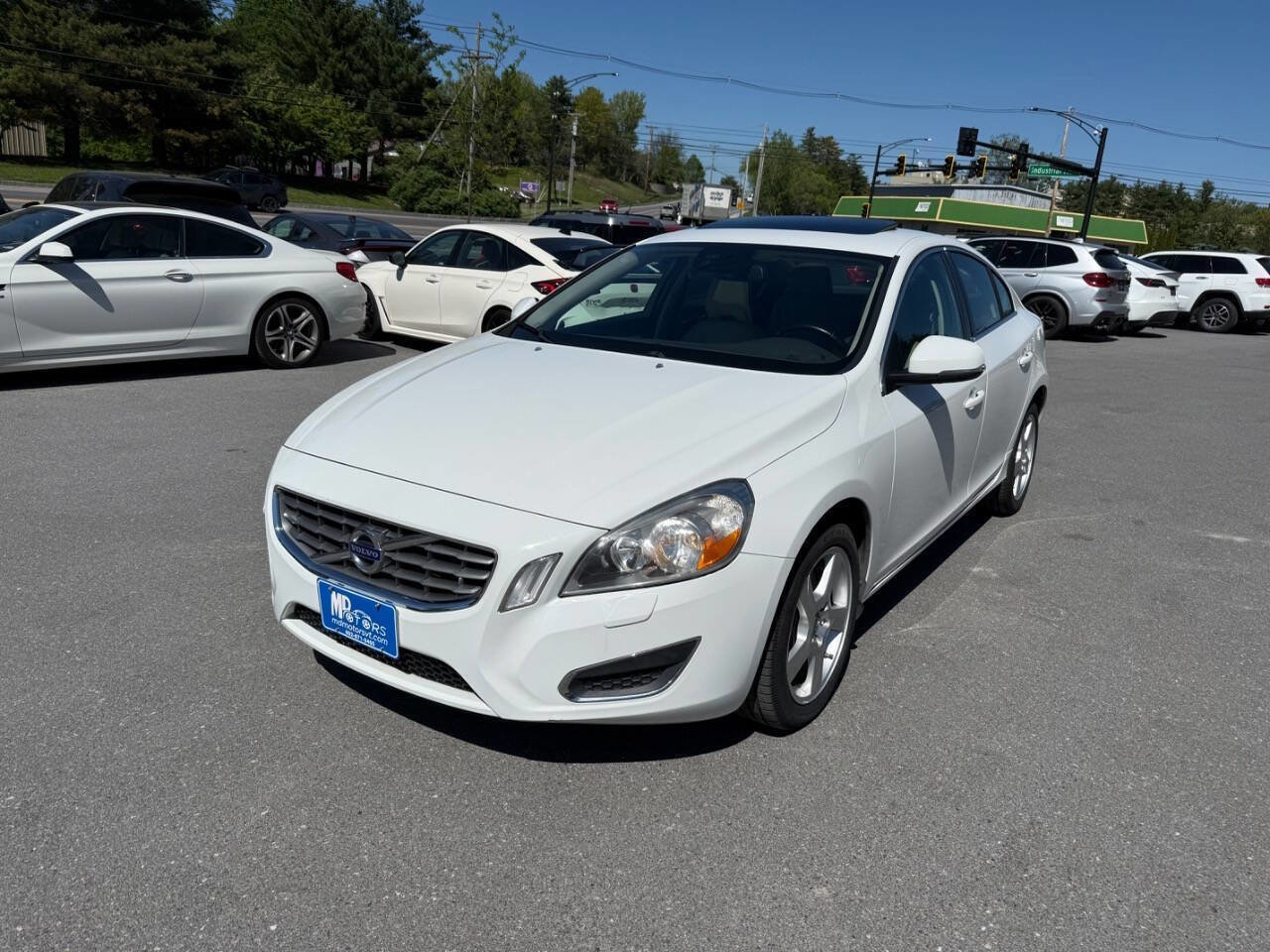 Used 2013 Volvo S60 T5 AWD/4WD image 2