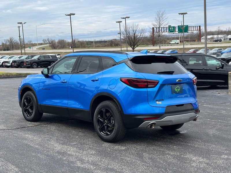 Certified 2024 Chevrolet Blazer LT w/ Convenience Package image 3