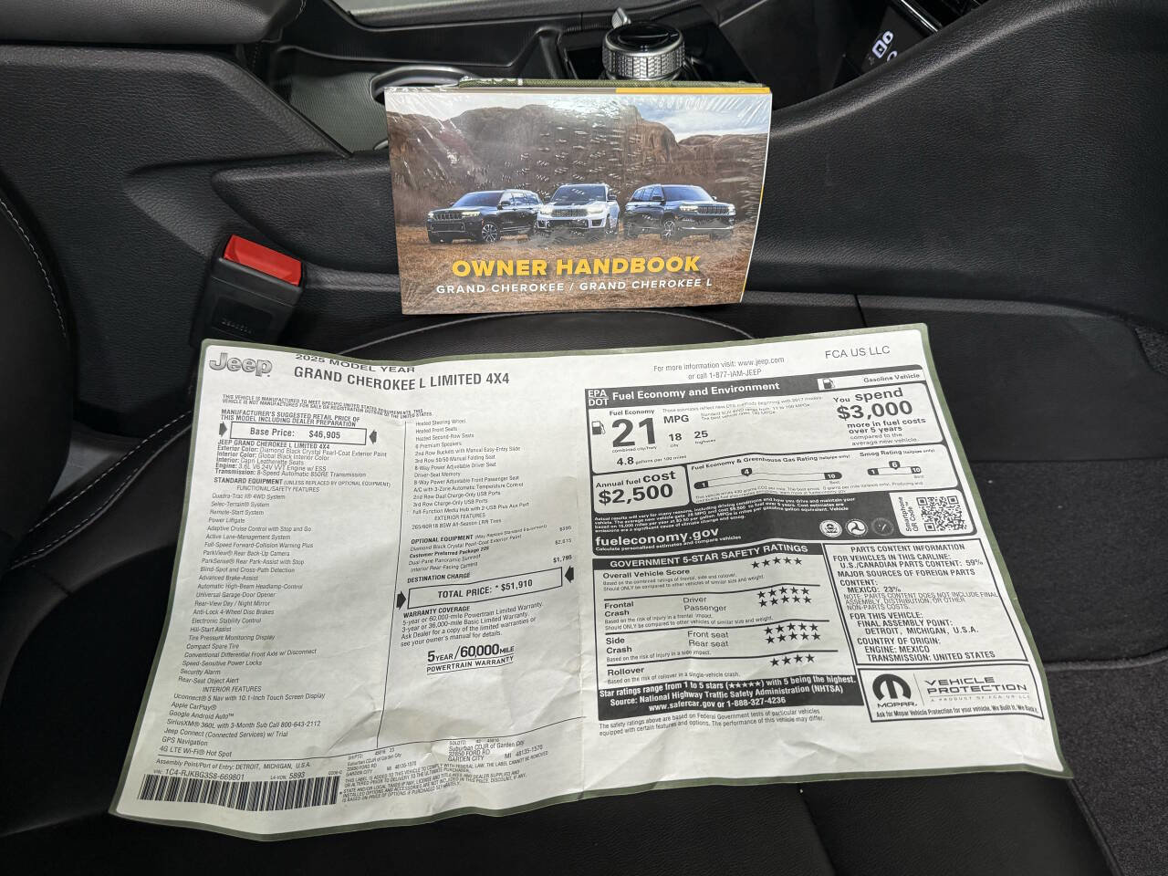 Used 2025 Jeep Grand Cherokee L Limited image 22
