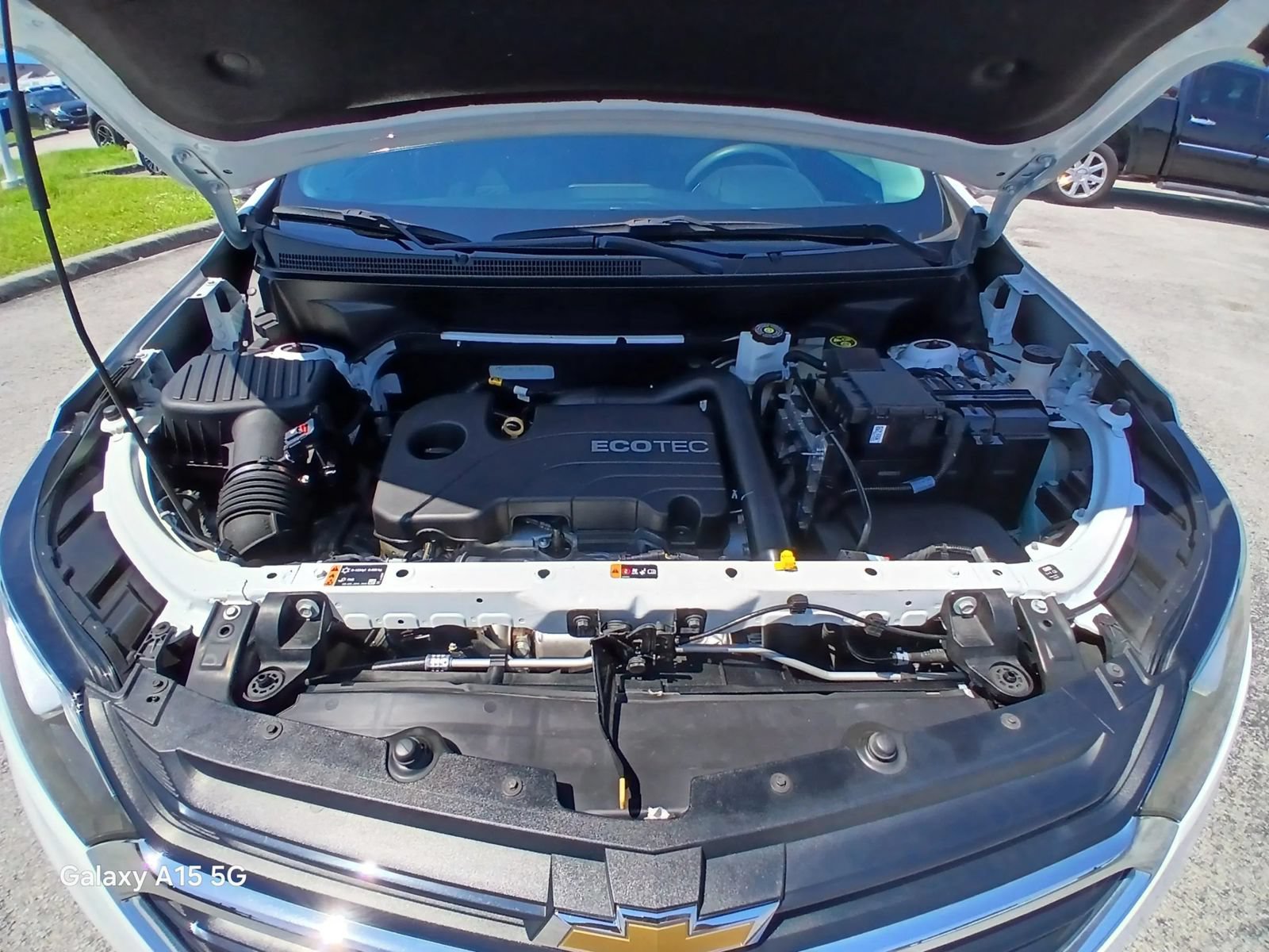 Used 2021 Chevrolet Equinox LT FWD image 48