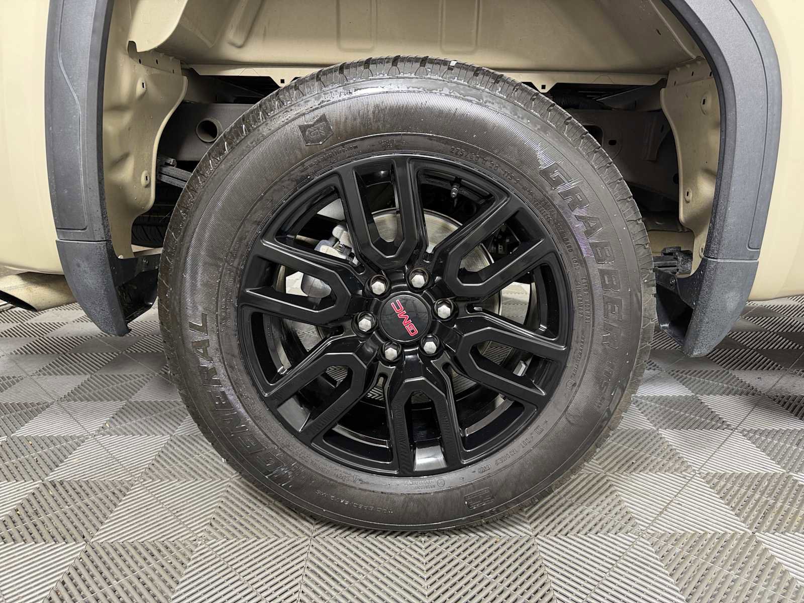 Used 2023 GMC Sierra 1500 Elevation AWD/4WD image 15