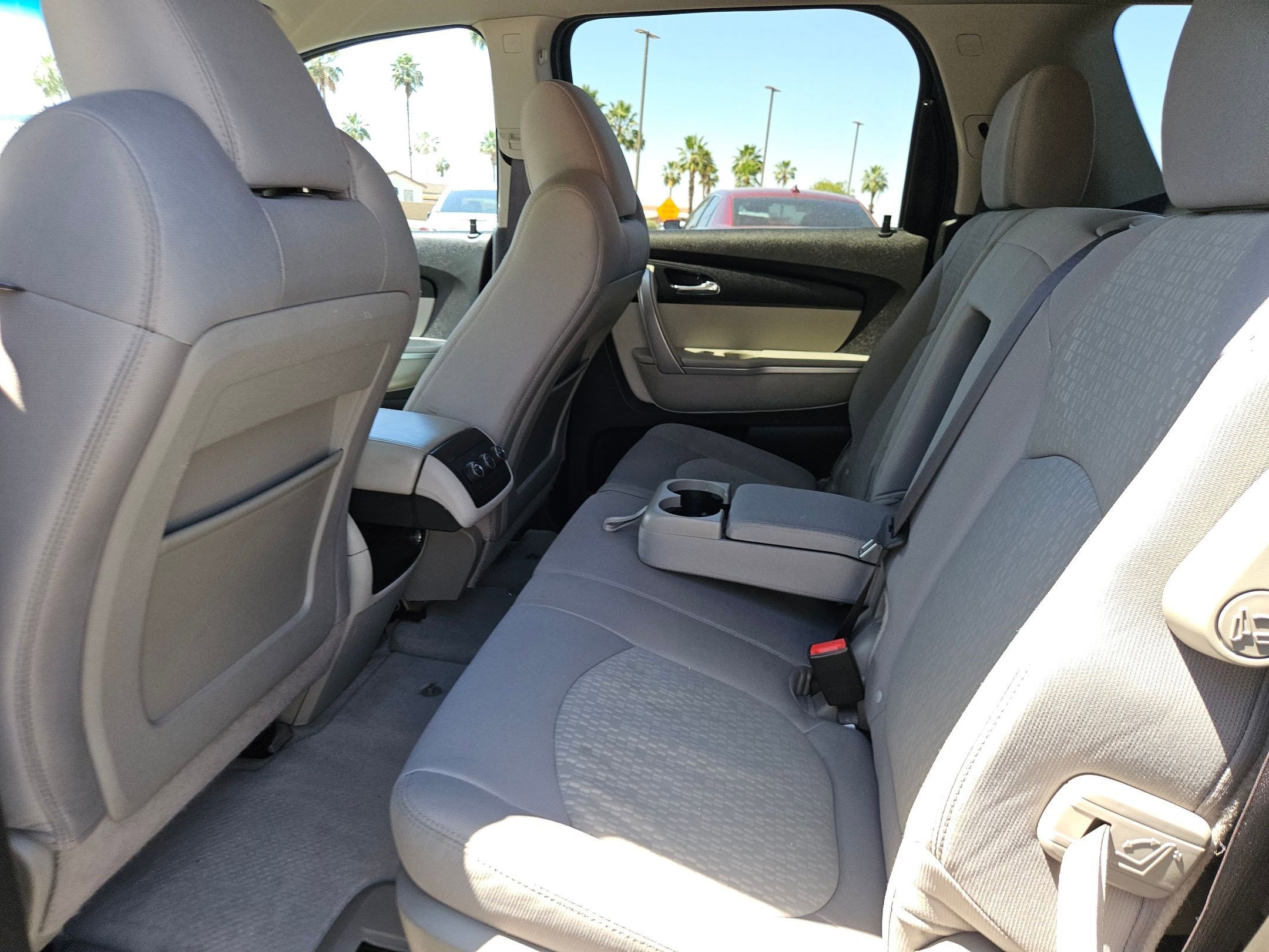 Used 2011 GMC Acadia SL w/ Preferred Package image 22