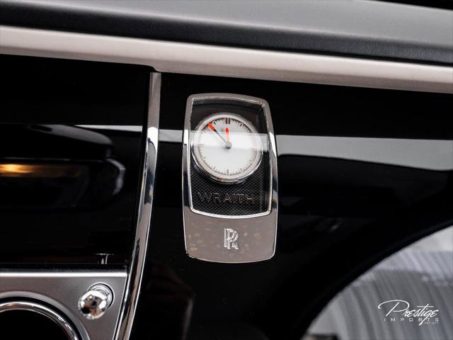 Used 2016 Rolls-Royce Wraith RWD image 34