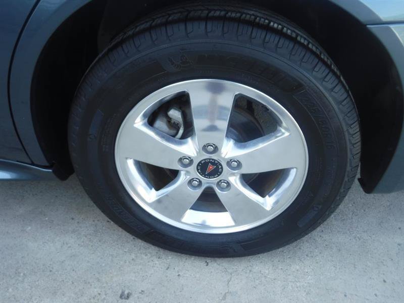Used 2006 Pontiac Grand Prix w/ Premium Package FWD image 18