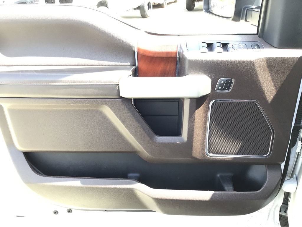 Used 2019 Ford F250 King Ranch w/ King Ranch Ultimate Package image 16