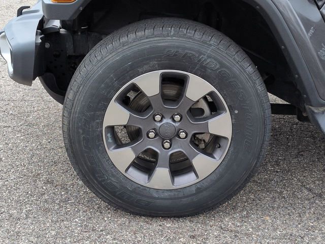 Used 2019 Jeep Wrangler Unlimited Sahara image 10