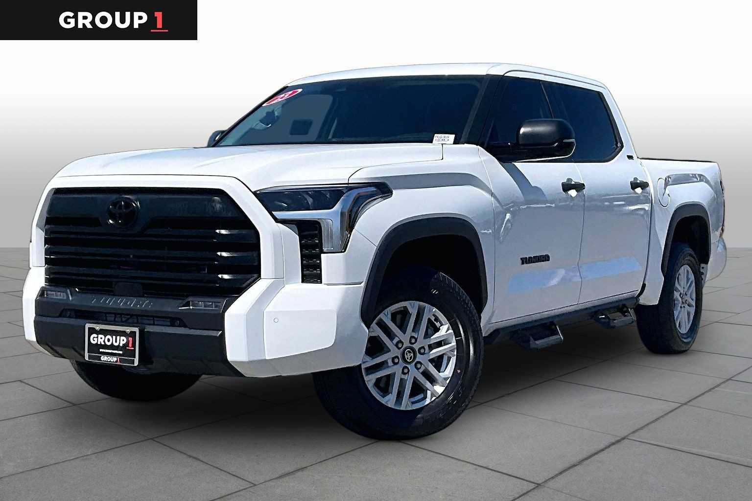 Used 2023 Toyota Tundra SR5 w/ SR5 Convenience Package AWD/4WD image 1
