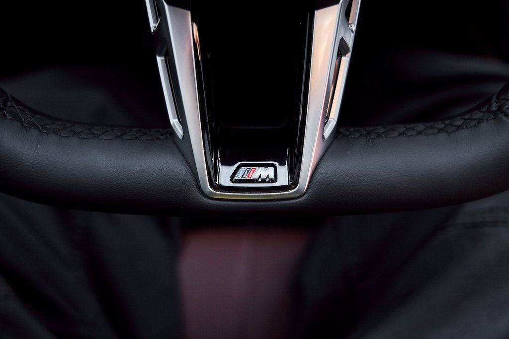 Used 2025 BMW 760i xDrive w/ Premium Package image 66