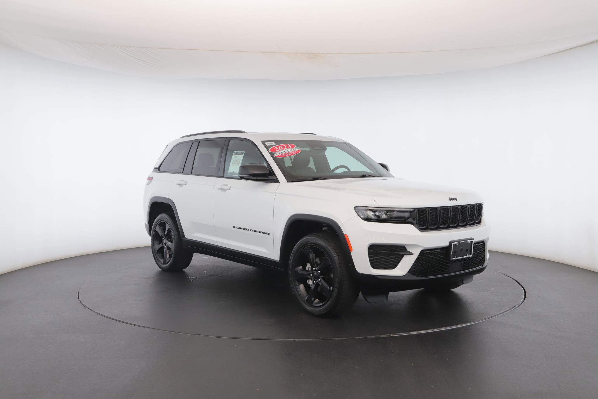 Used 2023 Jeep Grand Cherokee Altitude image 35