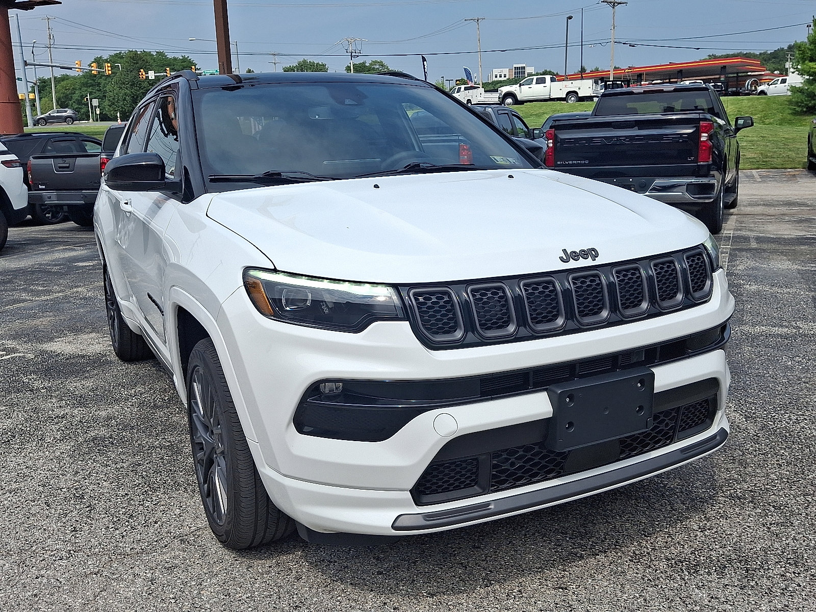 Certified 2023 Jeep Compass High Altitude image 3