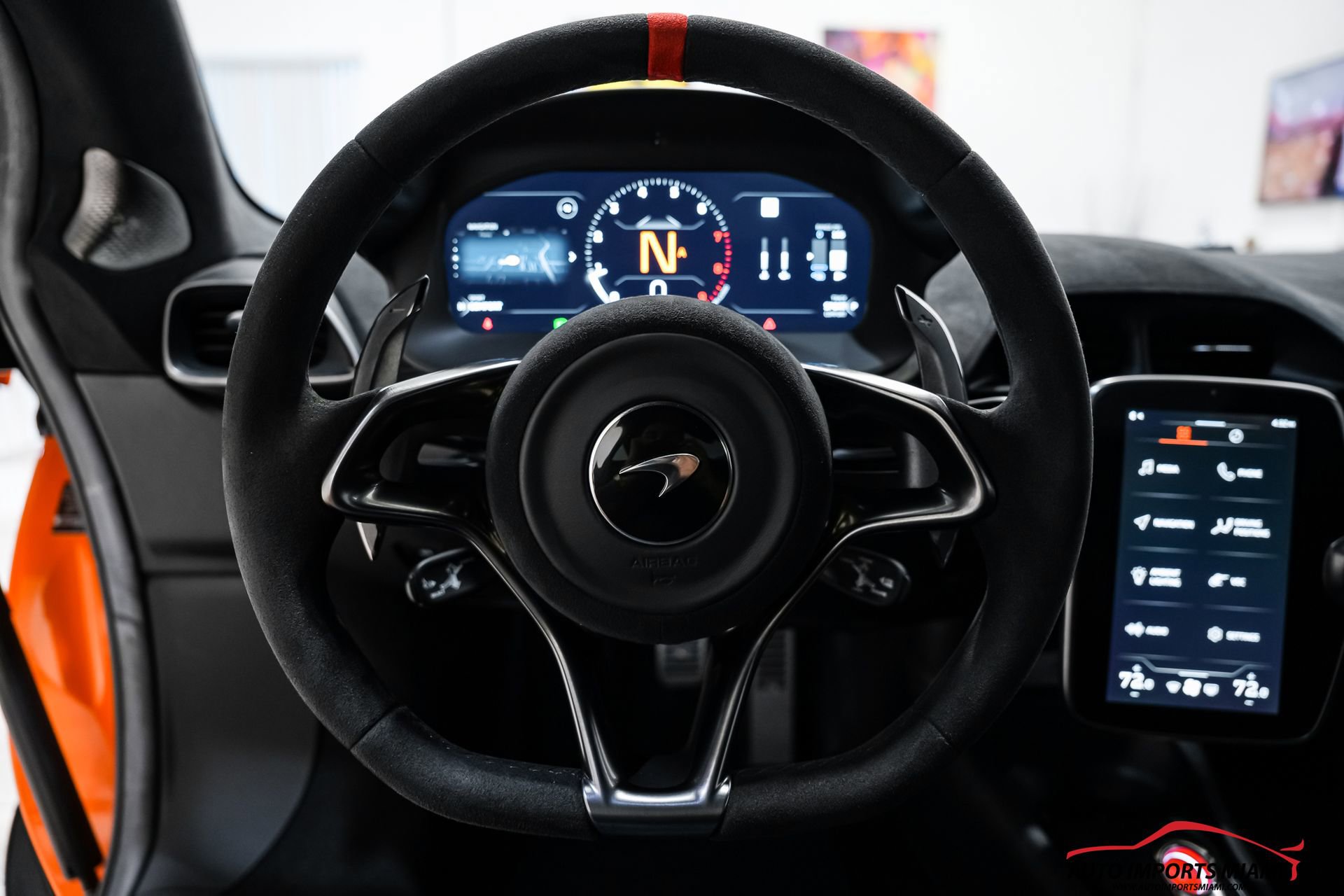 Used 2023 McLaren Artura image 61