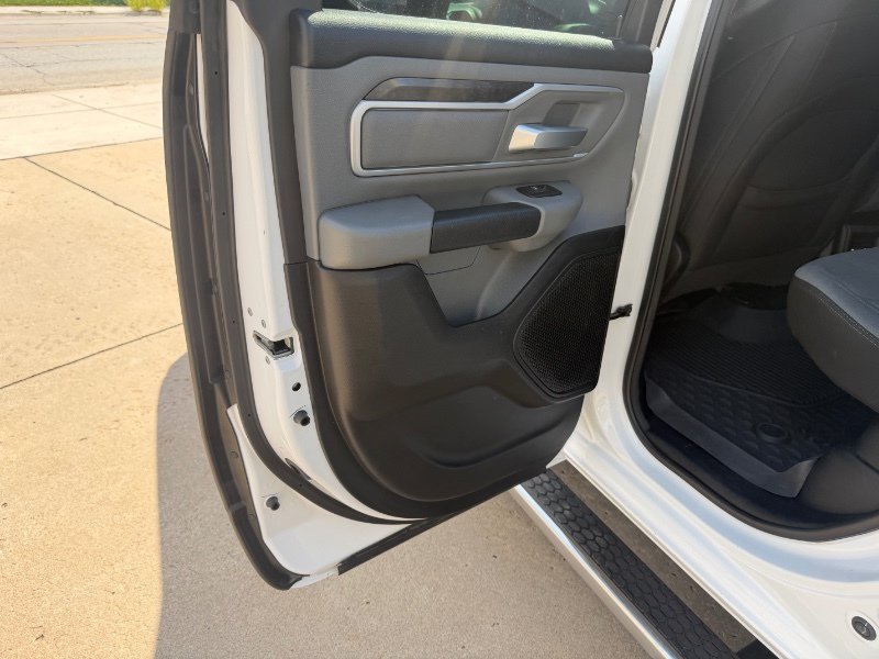 Used 2021 RAM 1500 Big Horn AWD/4WD image 14