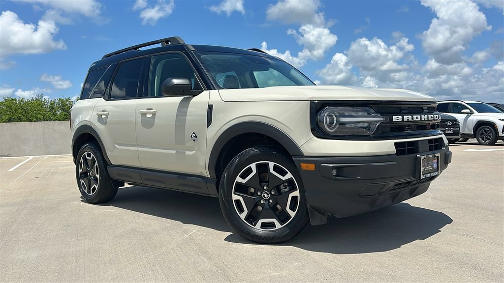 Used 2024 Ford Bronco Sport Outer Banks w/ Tech Package AWD/4WD image 5