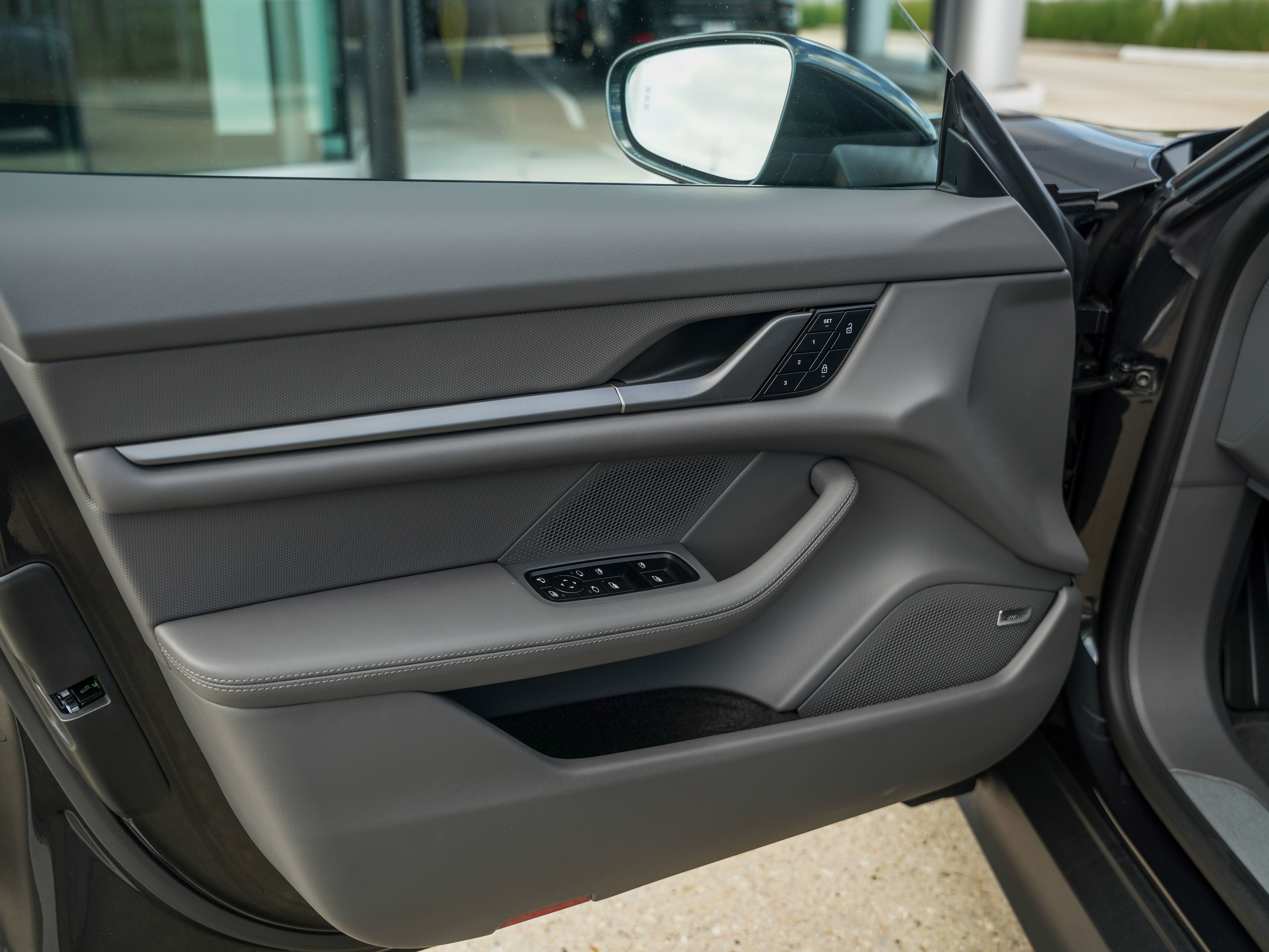 New 2025 Porsche Taycan 4 image 16