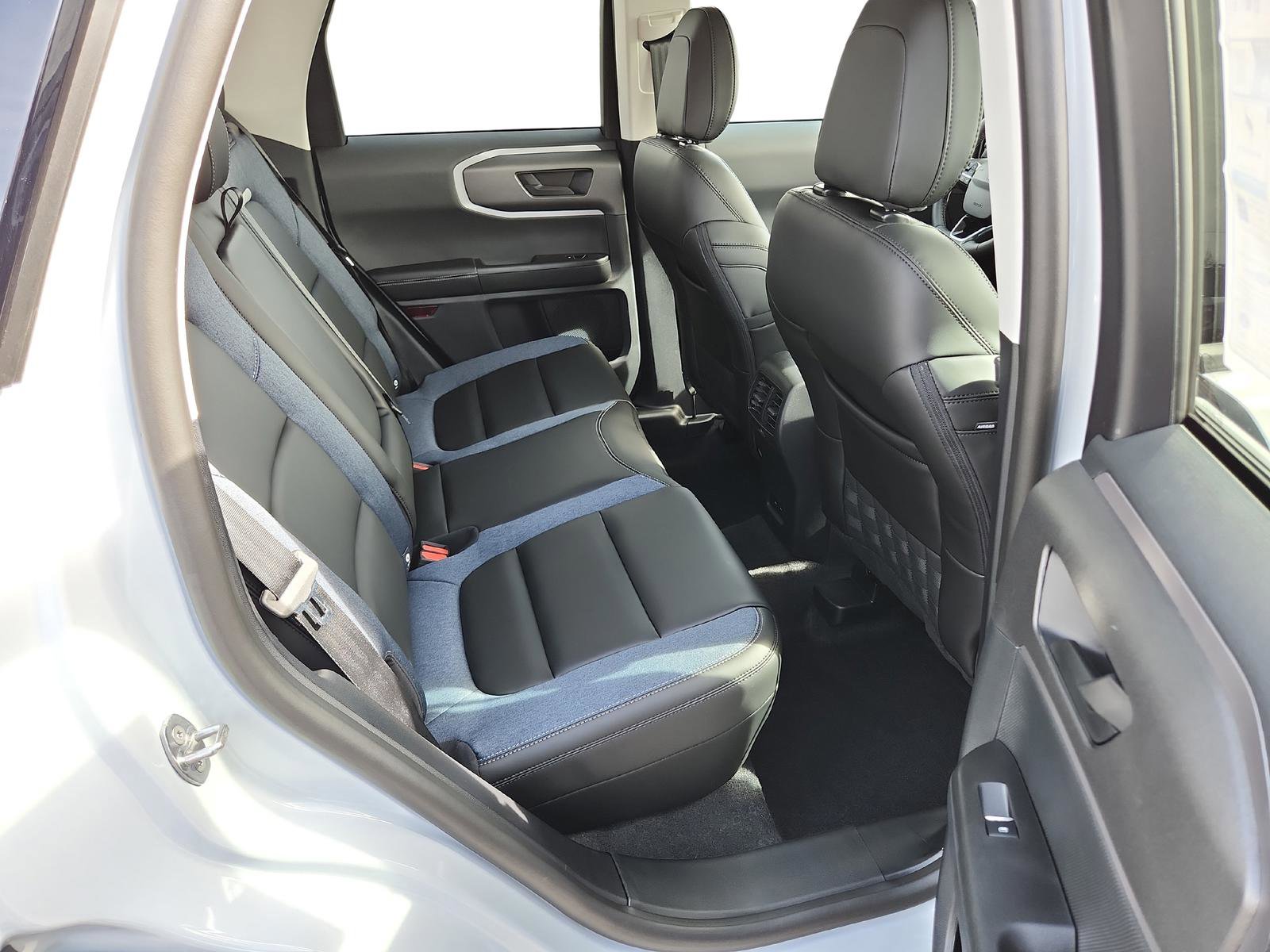 New 2026 Ford Bronco Sport Outer Banks image 27