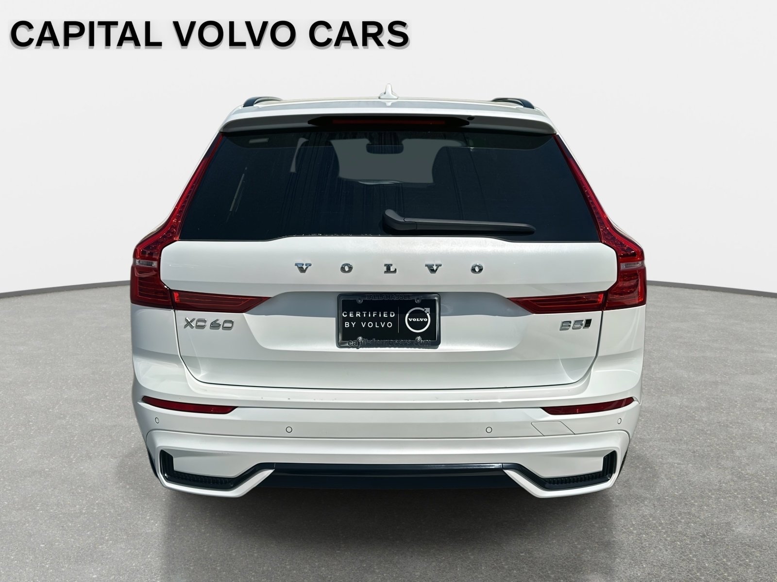 Certified 2025 Volvo XC60 B5 Plus image 6