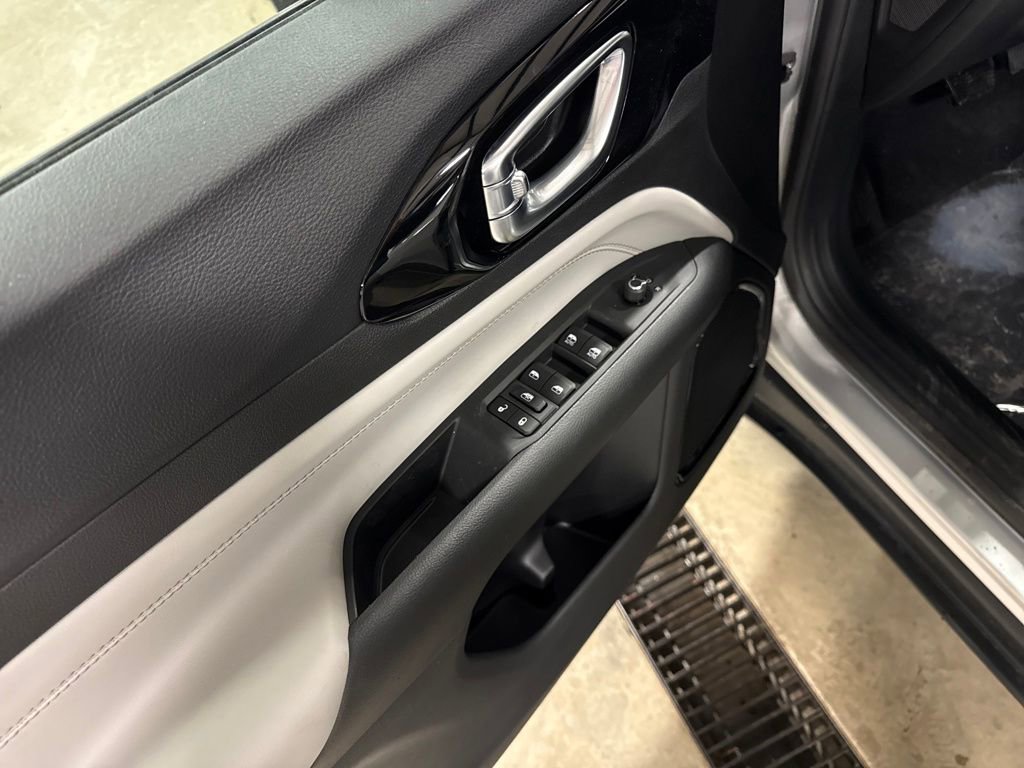 New 2026 Jeep Compass Limited image 11