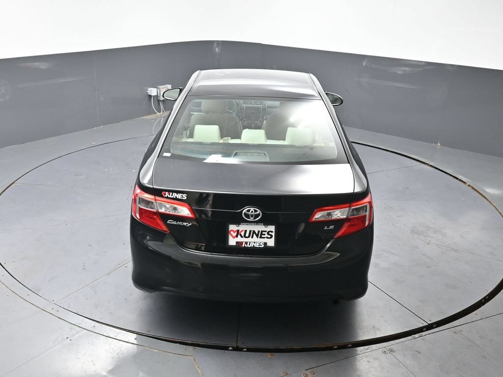 Used 2014 Toyota Camry LE FWD image 42