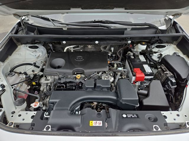 Used 2023 Toyota RAV4 XLE image 34