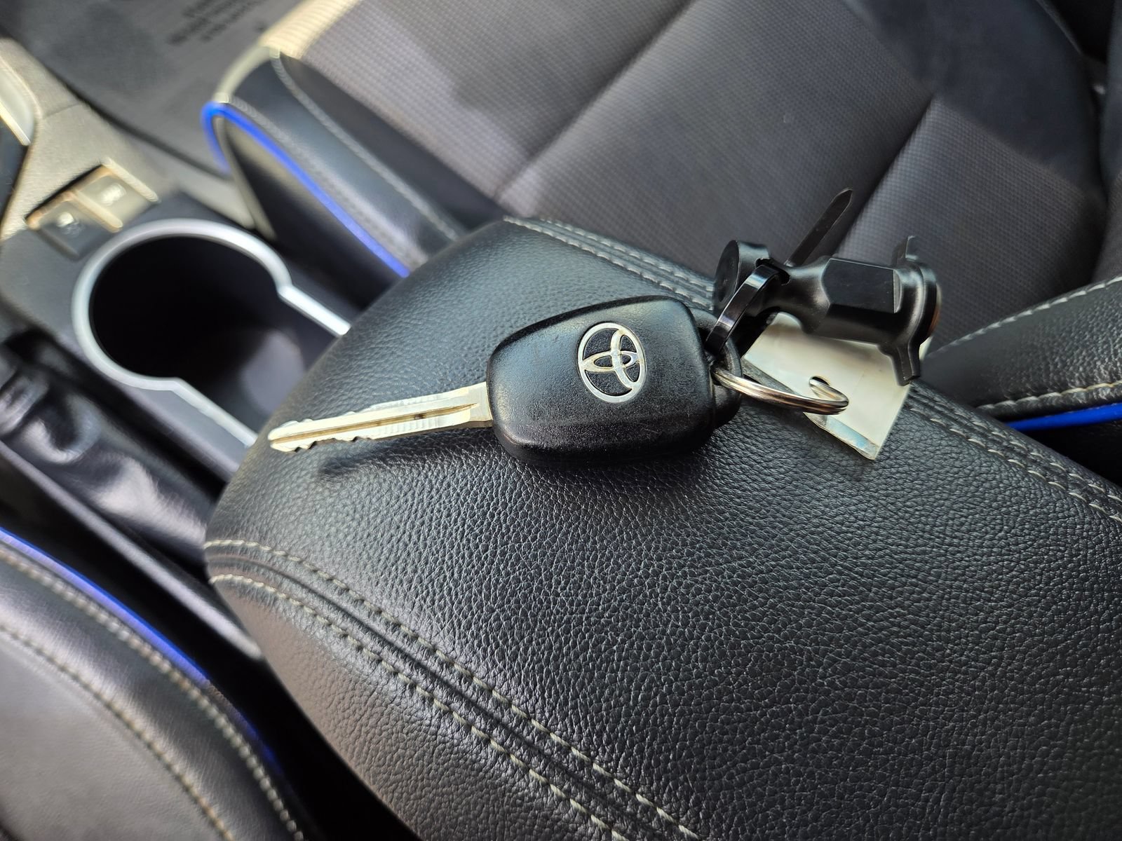 Used 2019 Toyota Corolla SE FWD image 28