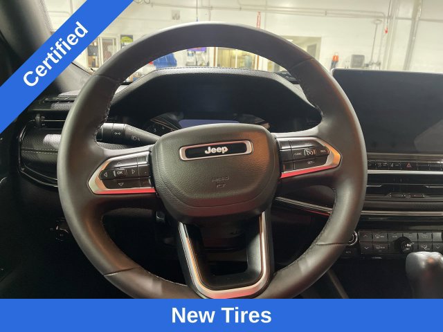 Certified 2023 Jeep Compass Latitude w/ Convenience Group AWD/4WD image 15