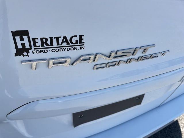 Used 2023 Ford Transit Connect XLT image 9