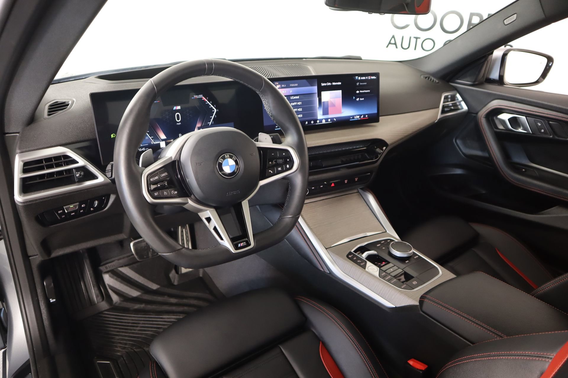 Used 2025 BMW 230i Coupe w/ M Sport Package image 2