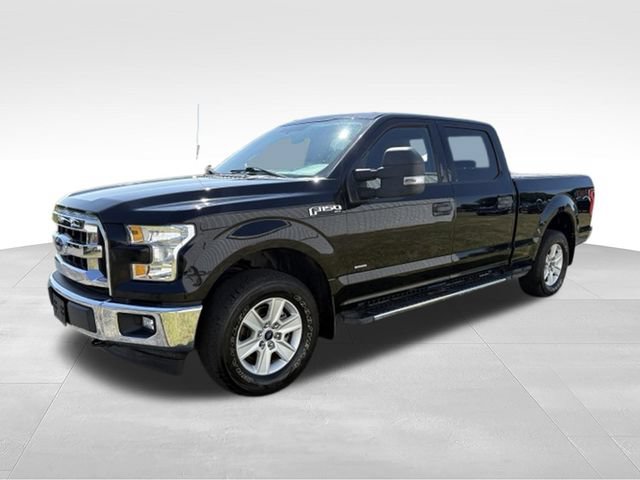 Used 2017 Ford F150 XLT w/ Equipment Group 301A Mid AWD/4WD image 9