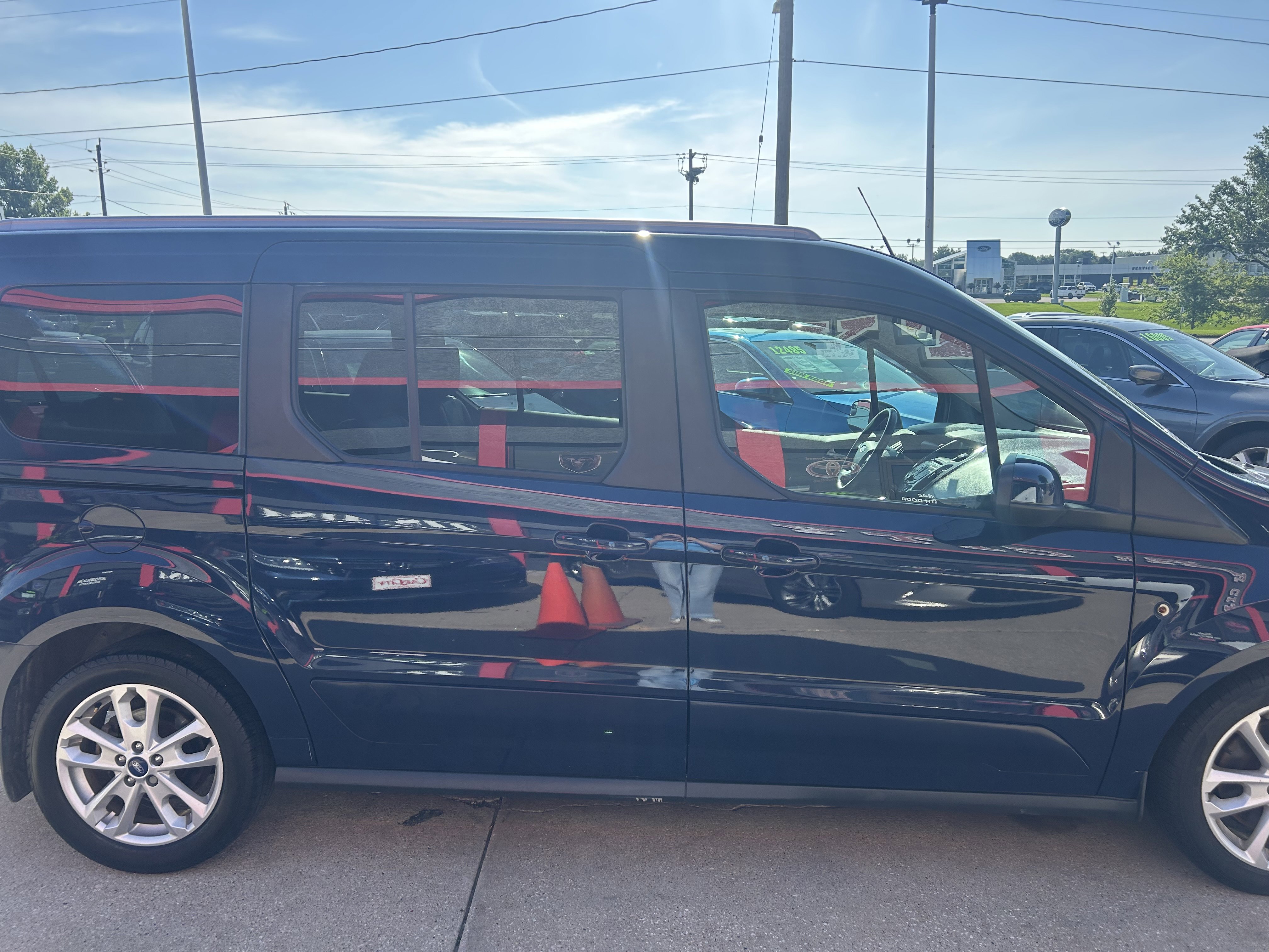 Used 2016 Ford Transit Connect Titanium image 5