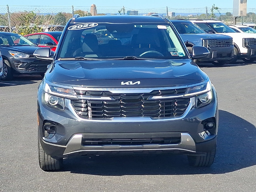 Certified 2024 Kia Seltos S AWD/4WD image 2