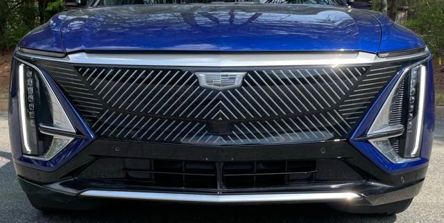 Used 2024 Cadillac Lyriq Tech image 11