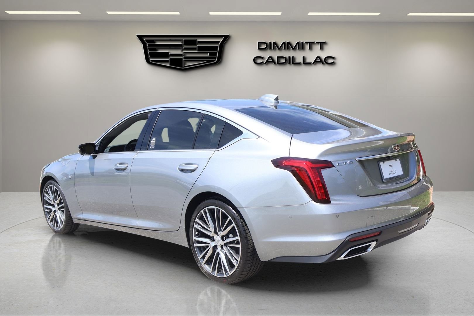 New 2026 Cadillac CT5 Premium Luxury RWD image 3