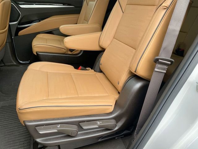 Used 2025 Cadillac Escalade Premium Luxury w/ LPO, Floor Liner Package image 24