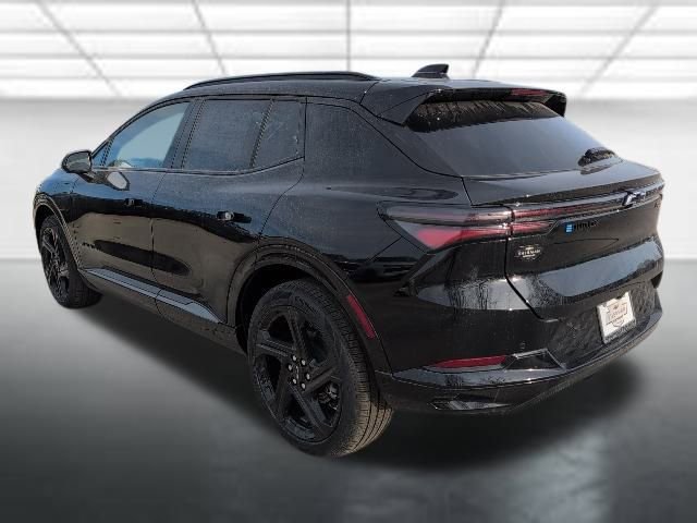 New 2026 Chevrolet Equinox EV RS FWD image 2