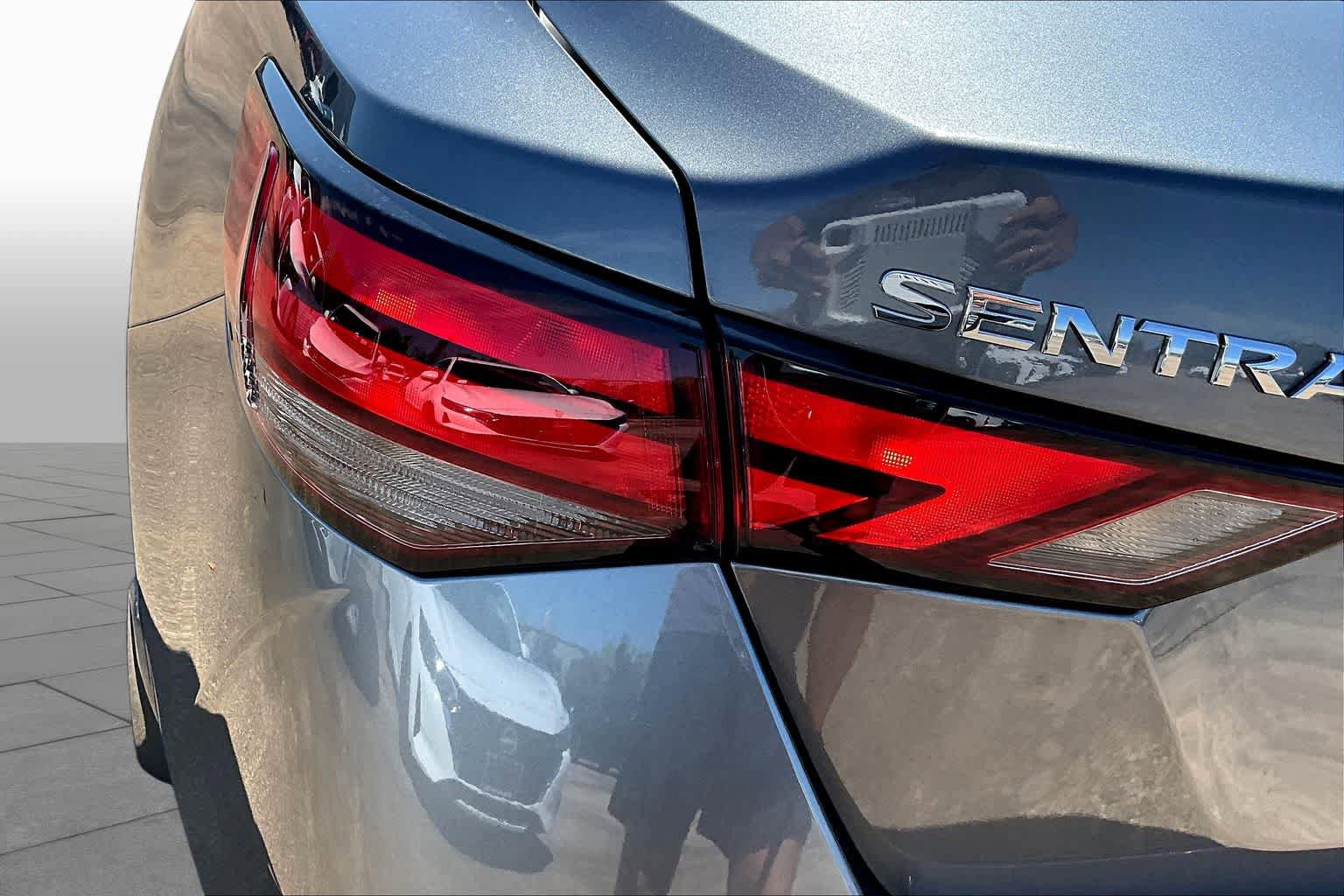 Used 2025 Nissan Sentra SV w/ All-Weather Package FWD image 12