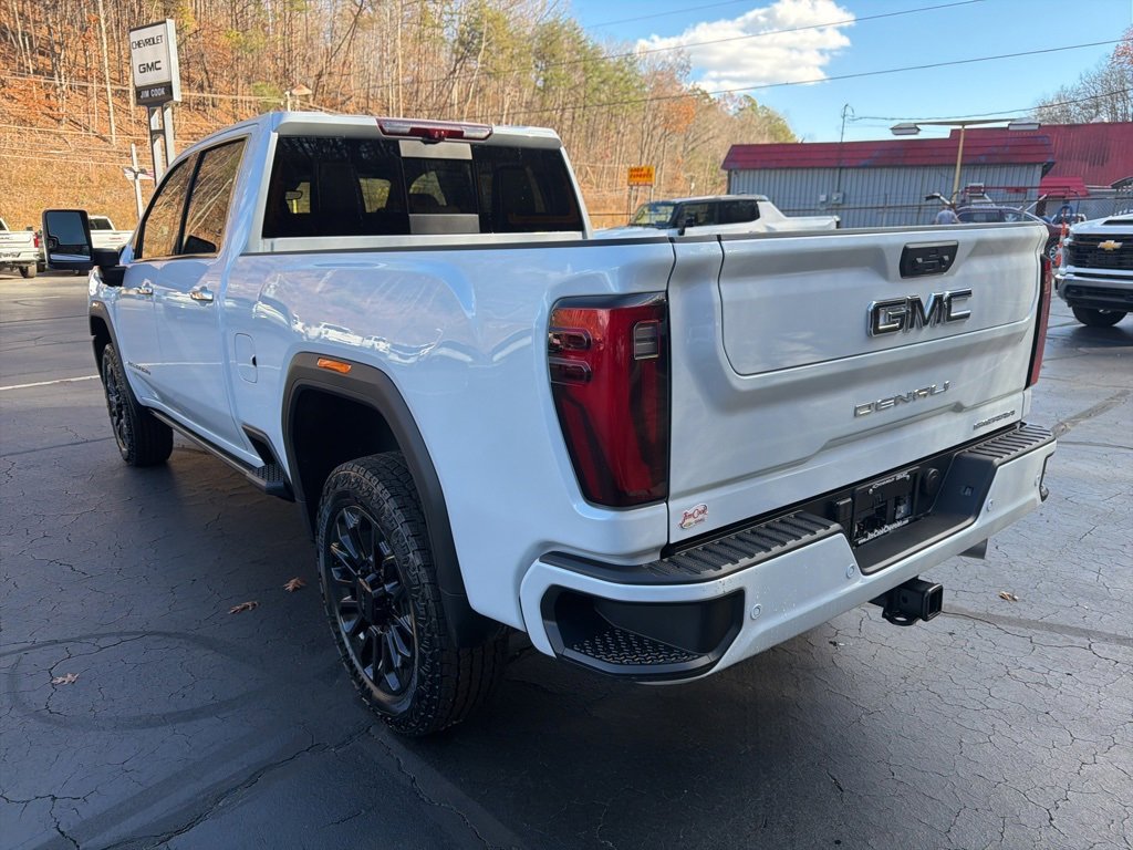 New 2026 GMC Sierra 2500 Denali Ultimate image 2