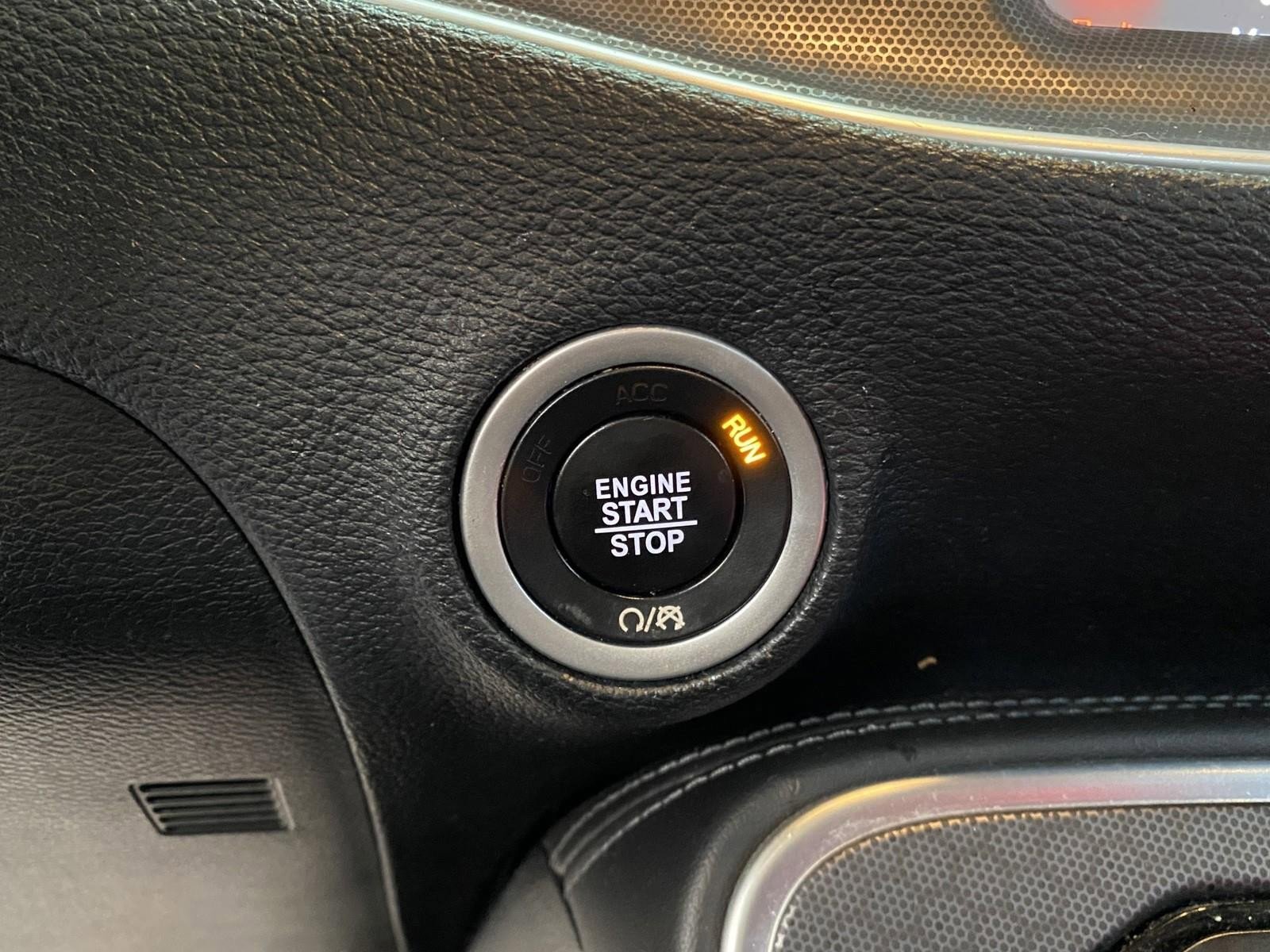 Used 2018 Dodge Challenger R/T Scat Pack w/ Leather Interior Group image 20