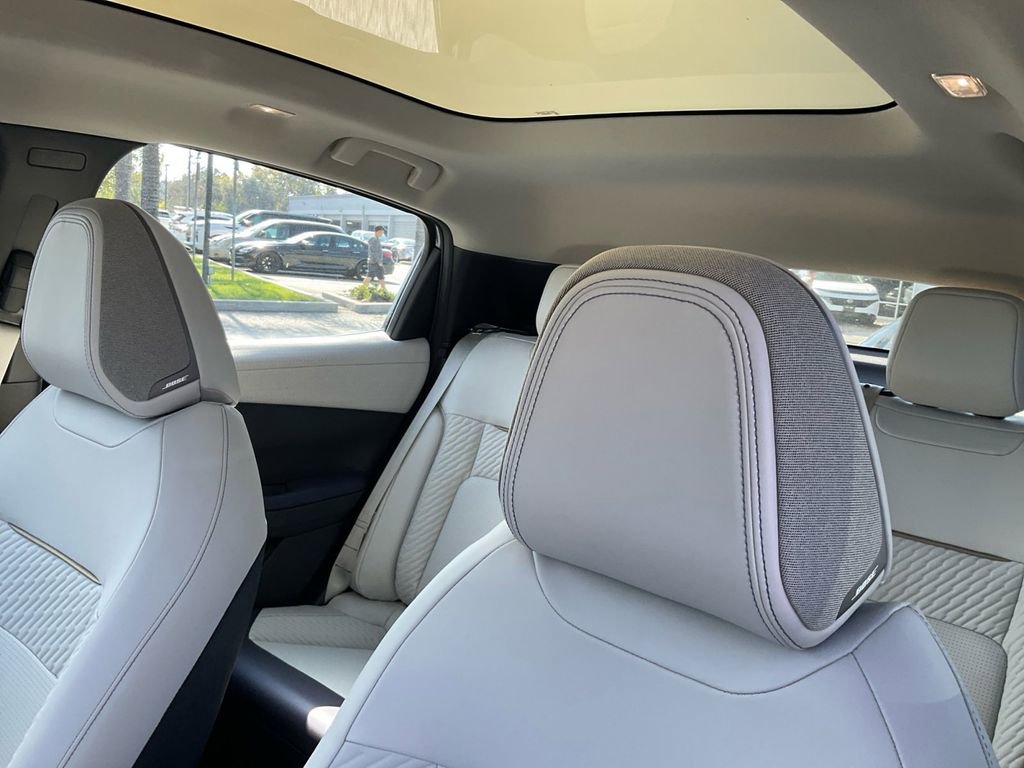 New 2026 Nissan Leaf Platinum+ image 15