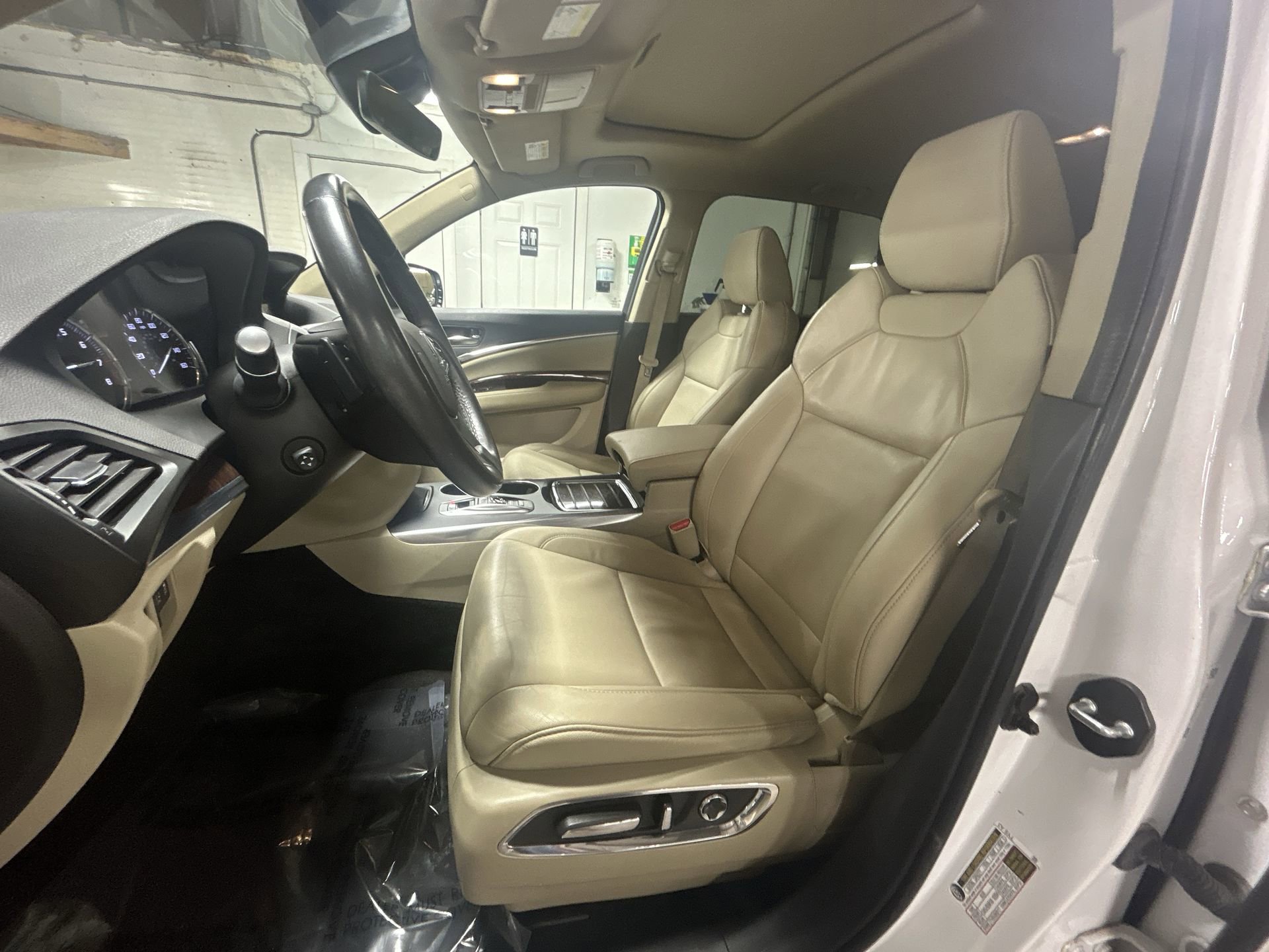 Used 2020 Acura MDX SH-AWD image 21