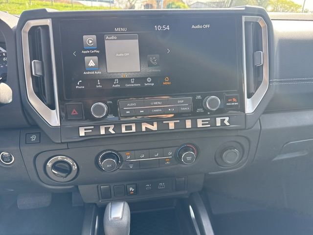 Used 2025 Nissan Frontier SV image 18