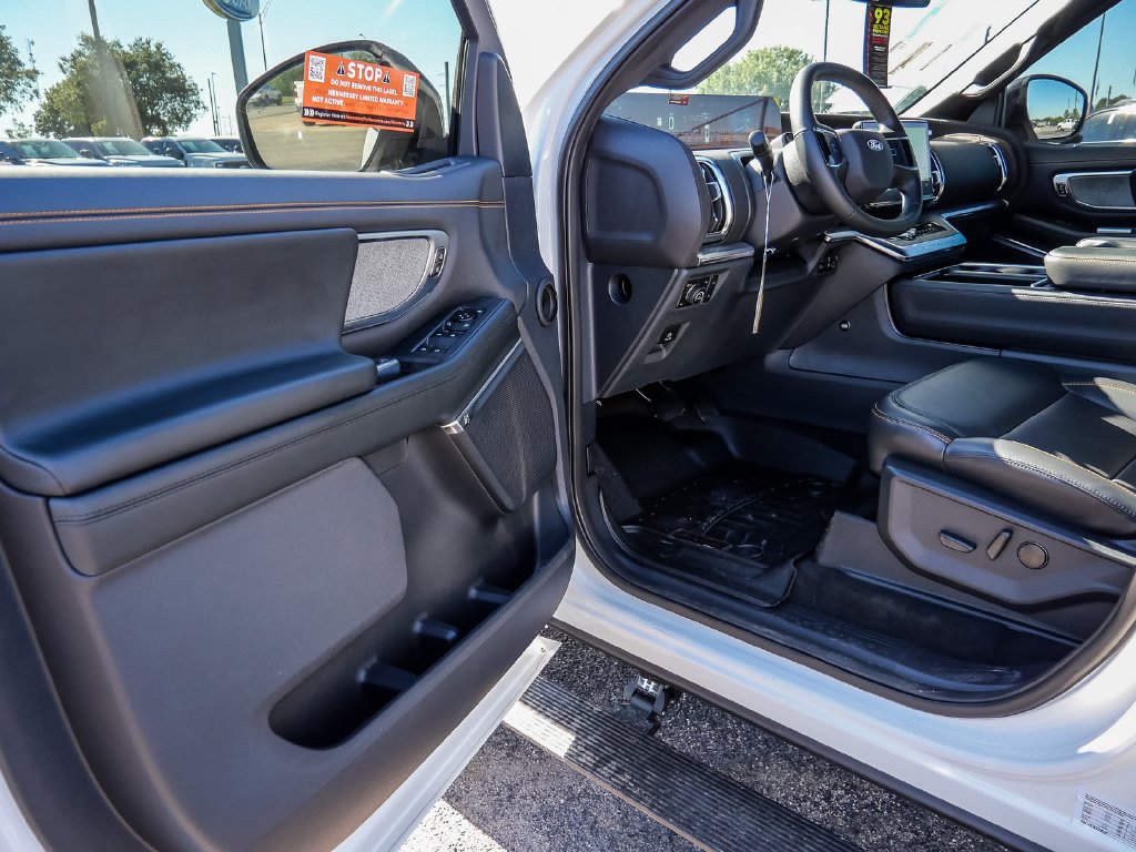 New 2027 Ford Expedition Tremor w/ Driver's Package AWD/4WD image 40